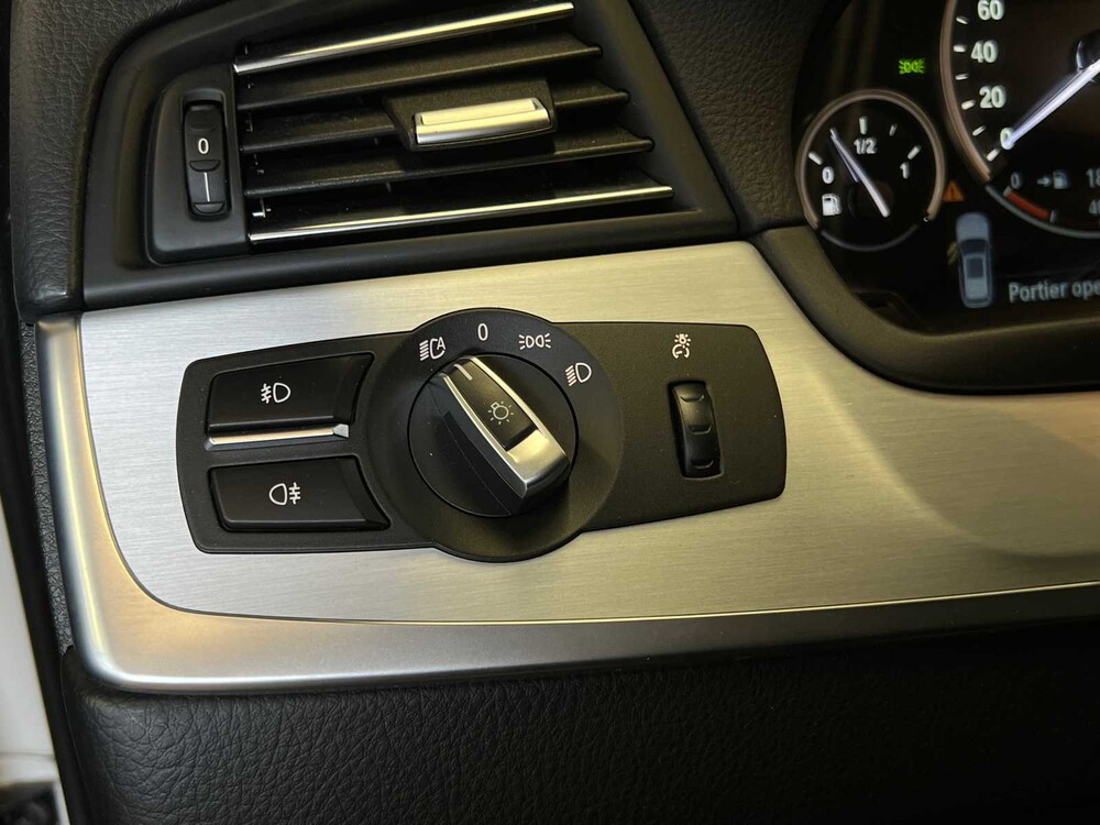 BMW 520i Touring Executive M-Sport -Automatic- 184hp 2015 5-Series, 6-ZFK-39