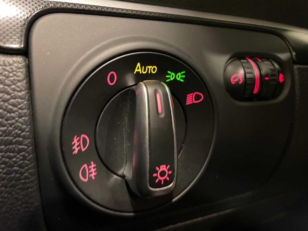 Volkswagen Eos 1.4 TSI Highline BlueMotion 122hp 2012 (Original-NL), 96-XPN-2