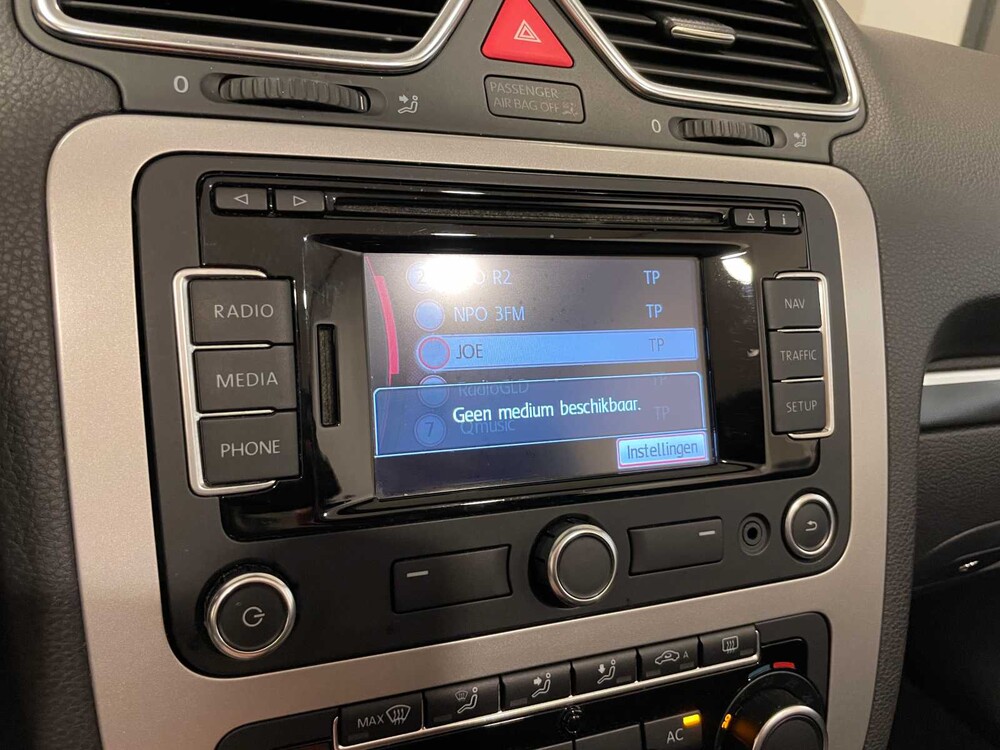 Volkswagen Eos 1.4 TSI Highline BlueMotion 122hp 2012 (Original-NL), 96-XPN-2