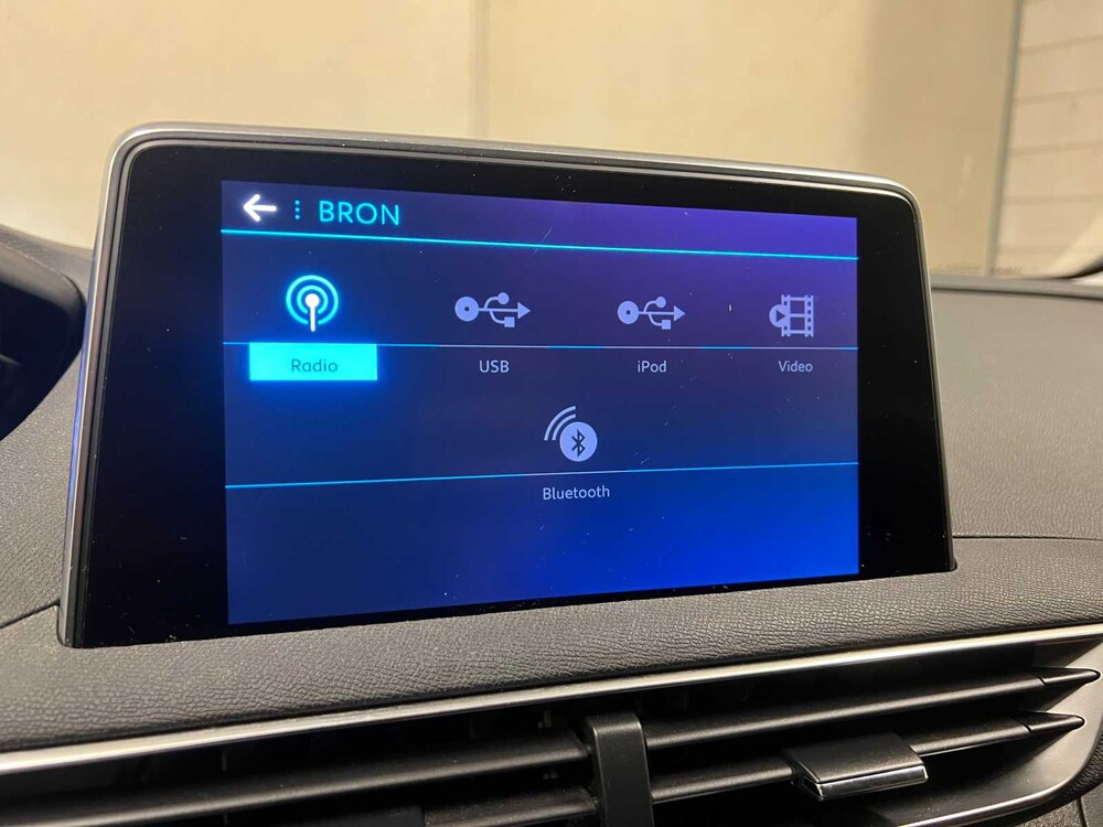 Peugeot 3008 1.2 PT Crossway 131hp 2019 (Original-NL), G-489-LS