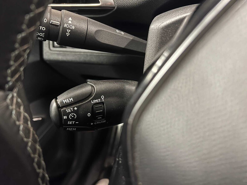 Peugeot 3008 1.2 PT Crossway 131hp 2019 (Original-NL), G-489-LS