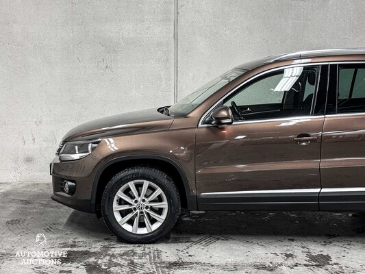 Volkswagen Tiguan 1.4 TSI Sport&Style 160pk 2012, J-330-GB