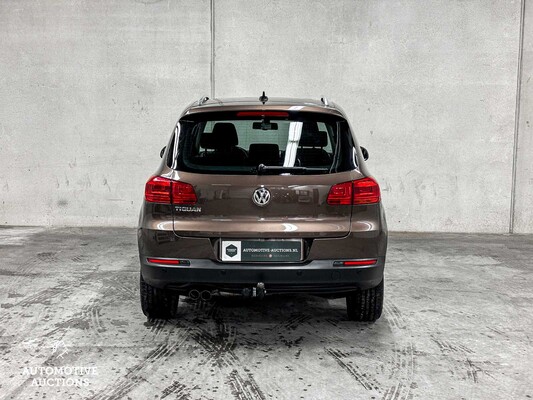 Volkswagen Tiguan 1.4 TSI Sport&Style 160pk 2012, J-330-GB