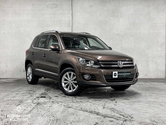 Volkswagen Tiguan 1.4 TSI Sport&Style 160pk 2012, J-330-GB