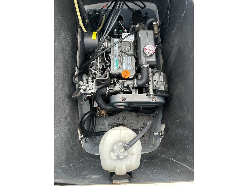 12-Personen-Schaluppe auf dem Wasser v.v Yanmar 3-Zylinder-Diesel und Bugstrahlruder