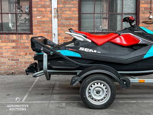 Seadoo Spark TRIXX Wasserfahrzeug 90PS 899ccm 2018