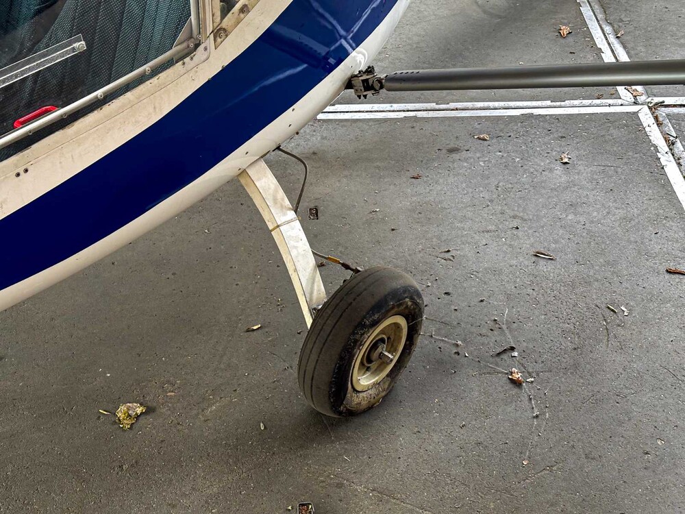 Albatros AE 209 ultraleichtes Propellerflugzeug mit Rotax 582 Bombardier v.v Custom Trailer 