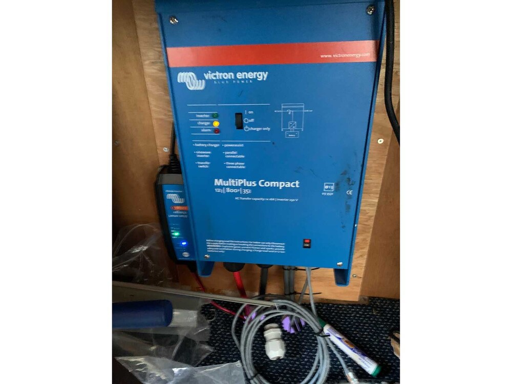 Beja Silverfish 2 Motoryacht (11 Meter) mit Mitsubishi 6 Zylinder und Bugstrahlruder