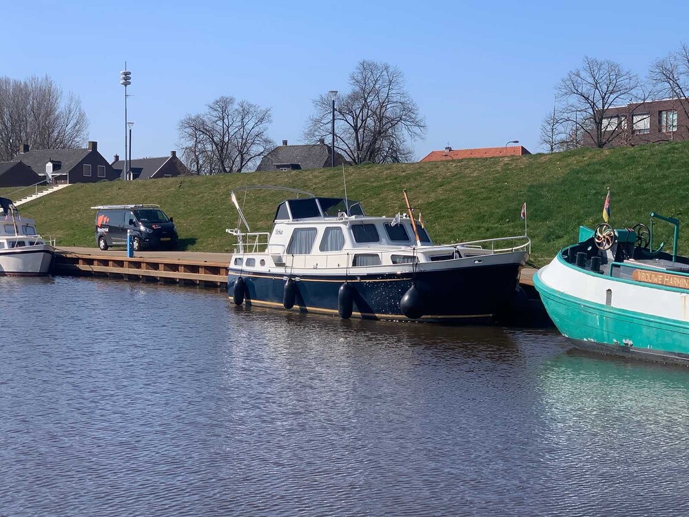 Beja Silverfish 2 Motoryacht (11 Meter) mit Mitsubishi 6 Zylinder und Bugstrahlruder