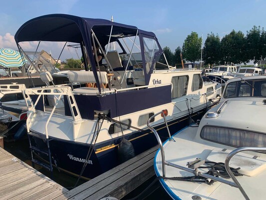 Beja Silverfish 2 Motoryacht (11 Meter) mit Mitsubishi 6 Zylinder und Bugstrahlruder