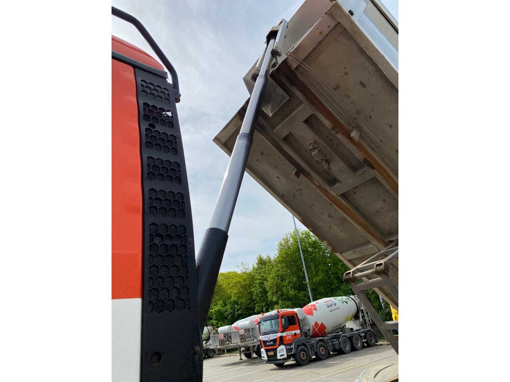 Man TGS 37.440 8X4 BB 2009, BV-XP-43 - LKW - 