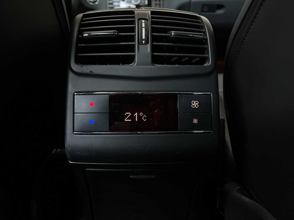 Mercedes-Benz E63 AMG Kombi DESIGNO 5.5 V8 525PS 2012