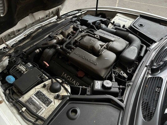 Jaguar XKR 4.0 V8 363hp 2000 Youngtimer