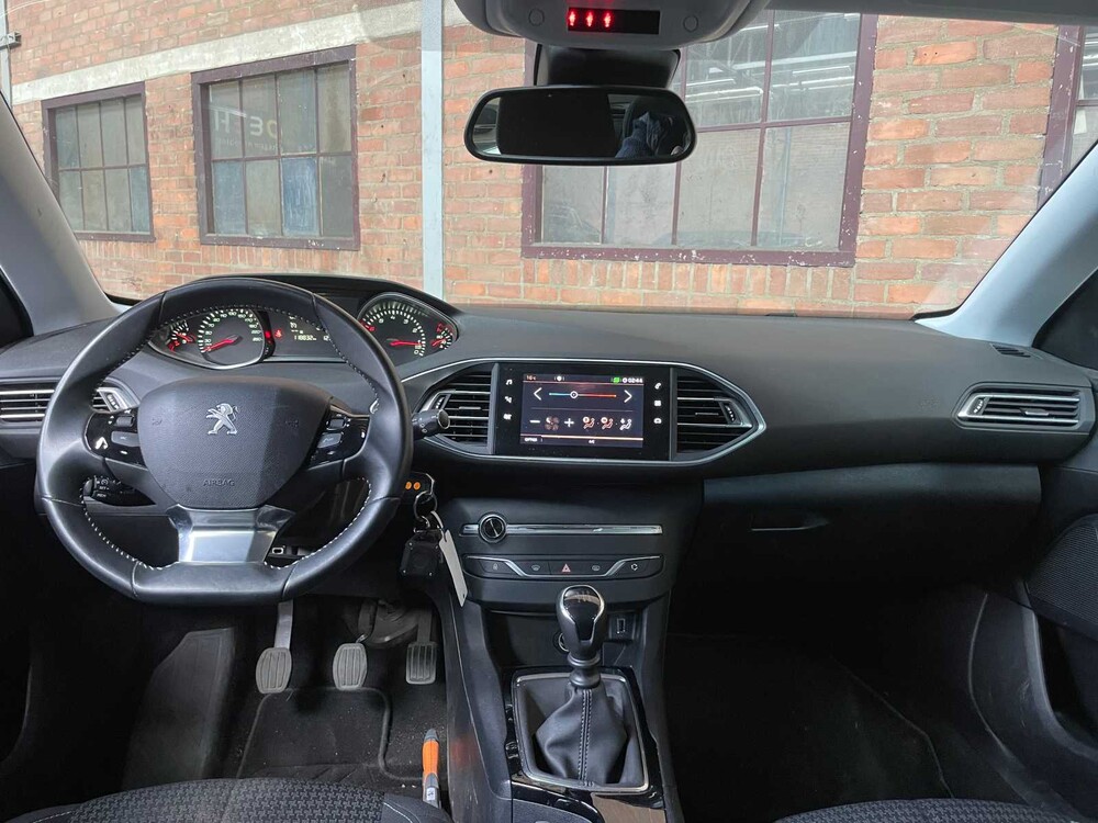 Peugeot 308 1.2 PureTech Blue Lease 110PS 2020 -Orig. NL-, H-544-RX