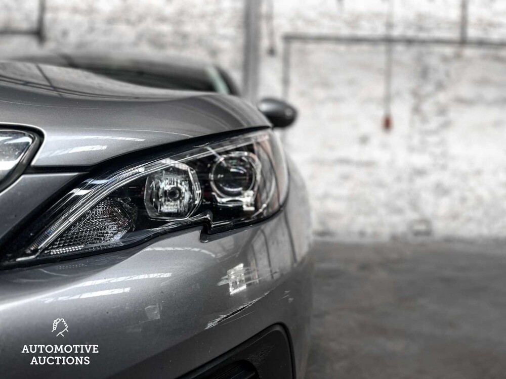 Peugeot 308 1.2 PureTech Blue Lease 110PS 2020 -Orig. NL-, H-544-RX