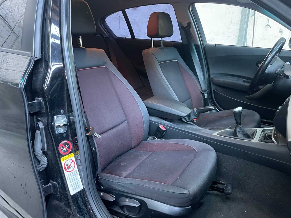 BMW 1er 116i 116PS 2005, G-173-GP