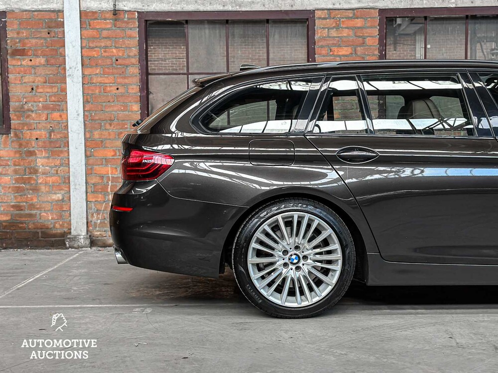 BMW 535xd Touring M-Sport Edition High Executive 313PS 2016, PN-818-P