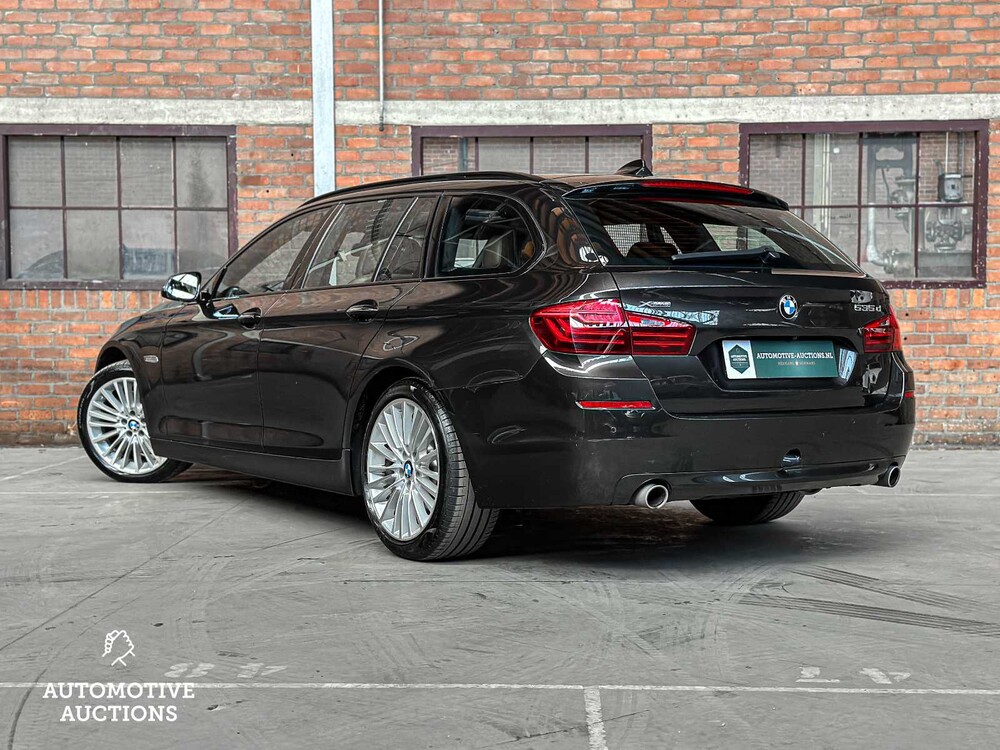 BMW 535xd Touring M-Sport Edition High Executive 313PS 2016, PN-818-P