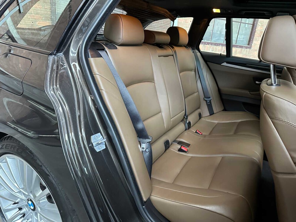 BMW 535xd Touring M-Sport Edition High Executive 313PS 2016, PN-818-P