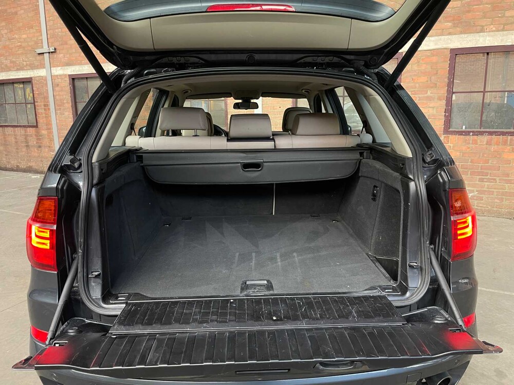 BMW X5 xDrive 3.0d 245PS 2011