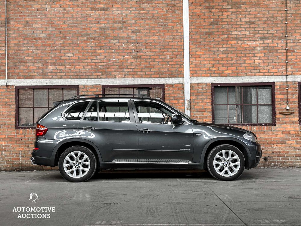 BMW X5 xDrive 3.0d 245PS 2011