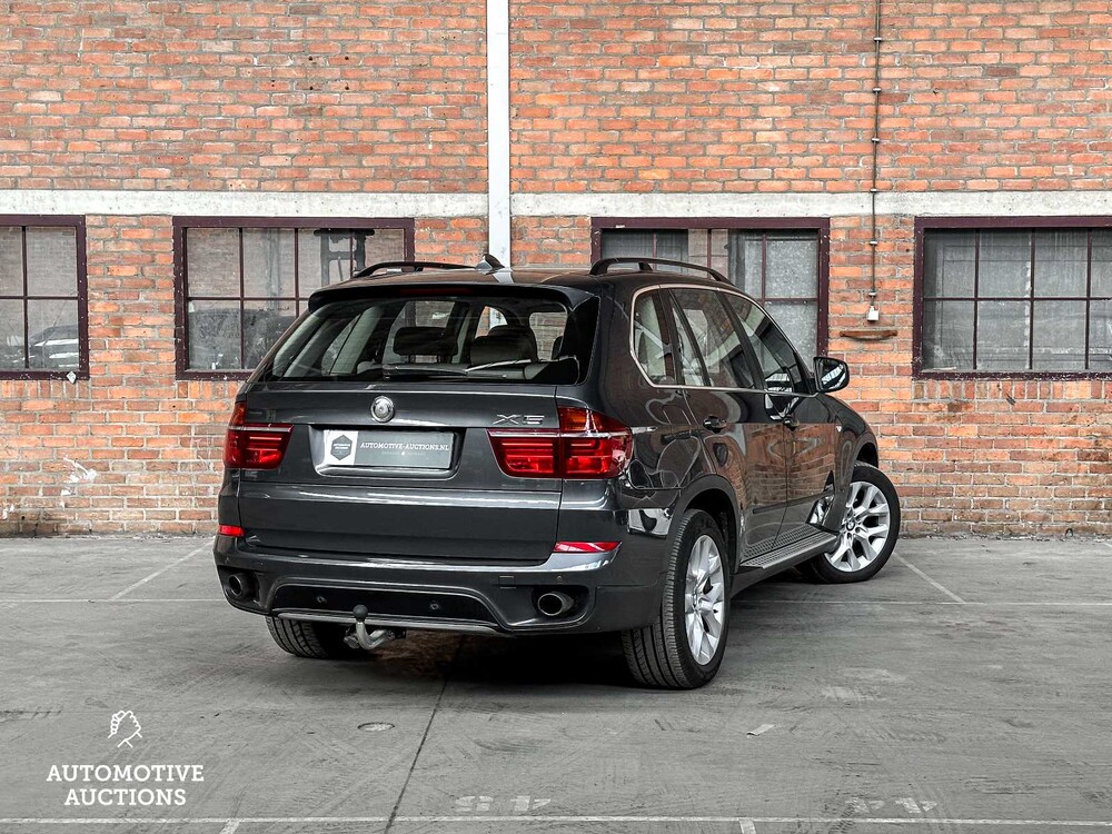 BMW X5 xDrive 3.0d 245PS 2011