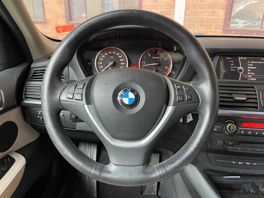 BMW X5 xDrive 3.0d 245PS 2011