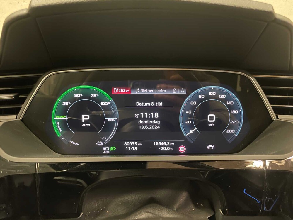 Audi e-tron 55 Quattro -EDITION ONE- Advanced 95 kWh 360pk 2019 (Origineel-NL + 1e Eigenaar), G-356-VJ