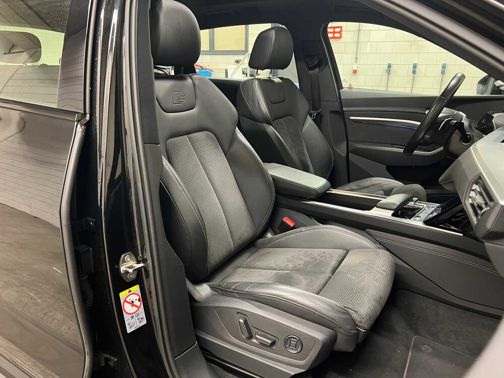 Audi e-tron 55 Quattro S Edition 95 kWh S-Line 408pk 2020 (Origineel-NL + 1e Eigenaar), K-800-DG