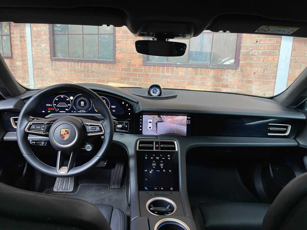 Porsche Taycan Turbo S 94kWh 761hp 2021 Sport-Chrono (Carbon)