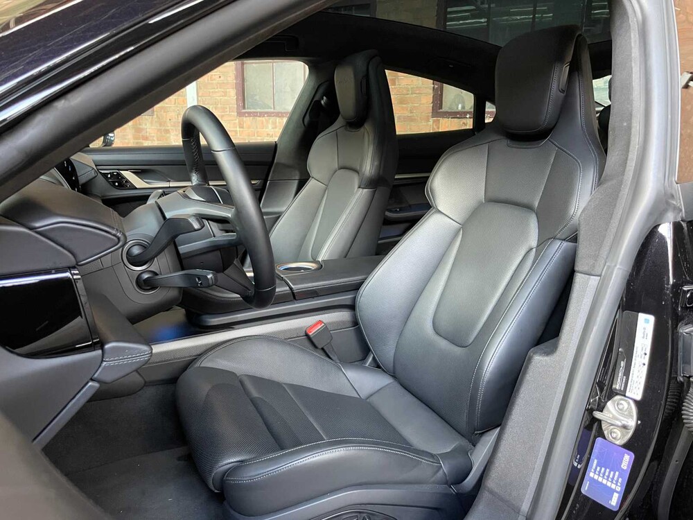 Porsche Taycan Turbo S 94kWh 761hp 2021 Sport-Chrono (Carbon)