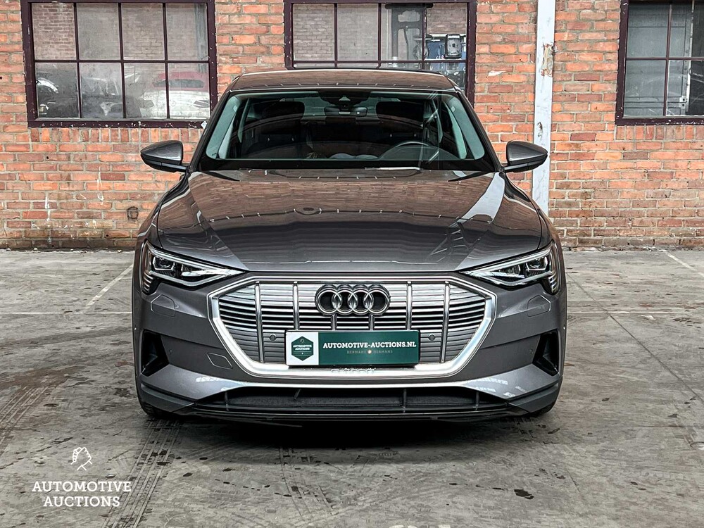 Audi e-tron Sportback 50 Quattro Edition 313pk 2020 (Origineel-NL + 1e Eigenaar), J-618-GL