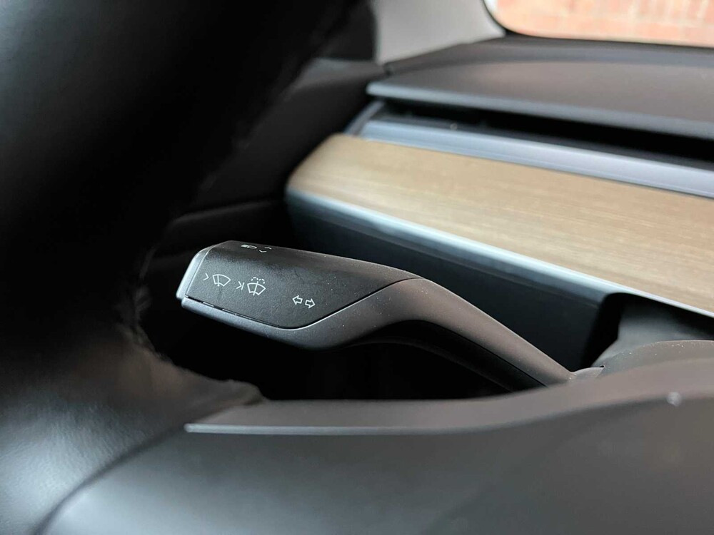 Tesla Model 3 Long Range 75 kWh 351pk 2019 (Origineel-NL), H-804-DZ