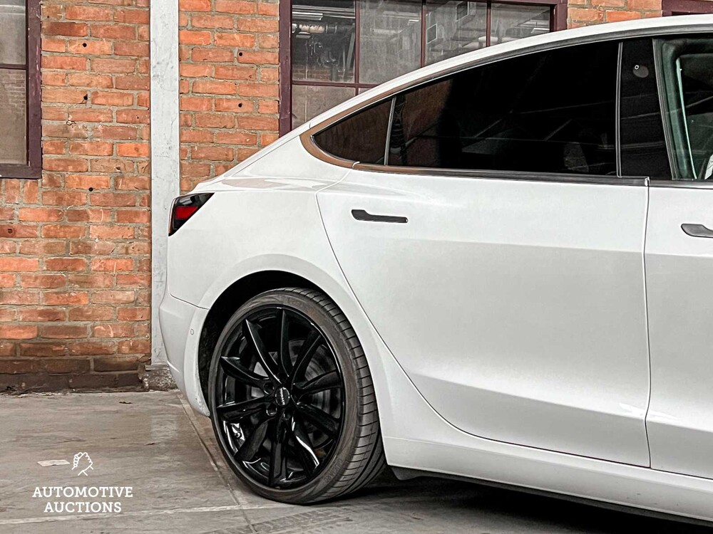 Tesla Model 3 Long Range 75 kWh 351pk 2019 (Origineel-NL), H-804-DZ