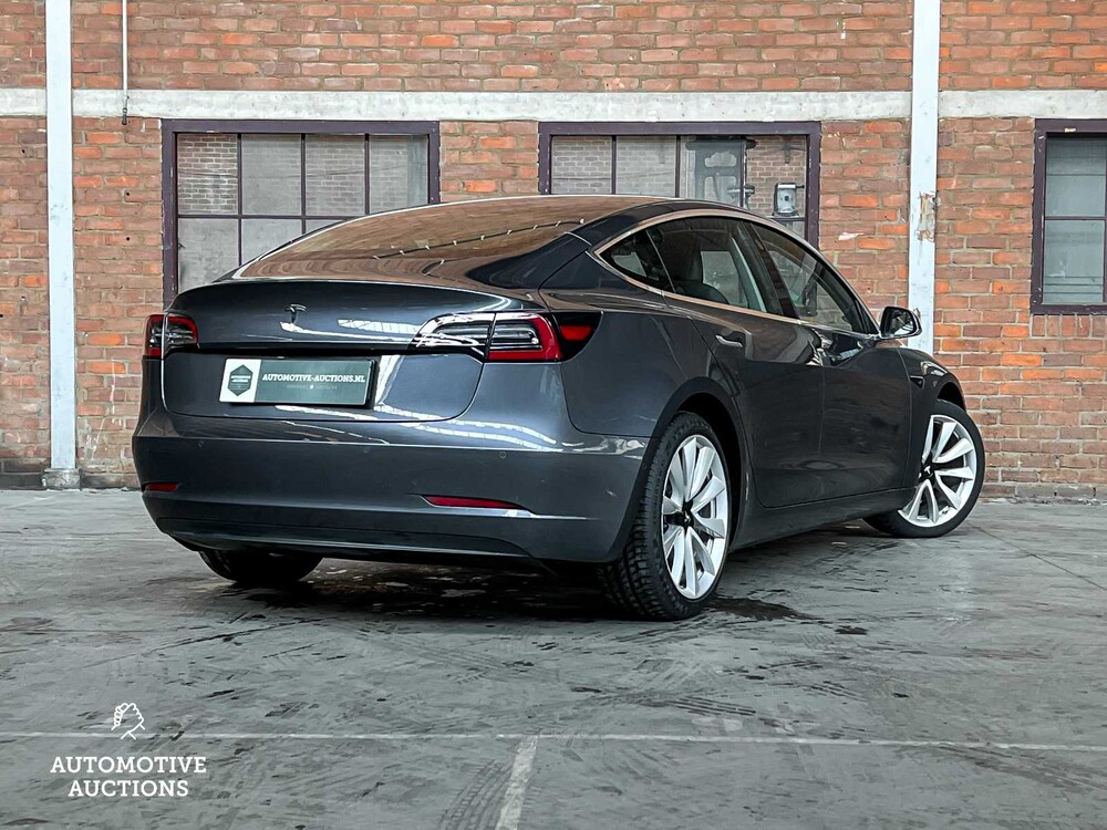 Tesla Model 3 Standard RWD Plus 60 kWh 238pk 2019 (Origineel-NL + 1e Eigenaar), G-372-FS