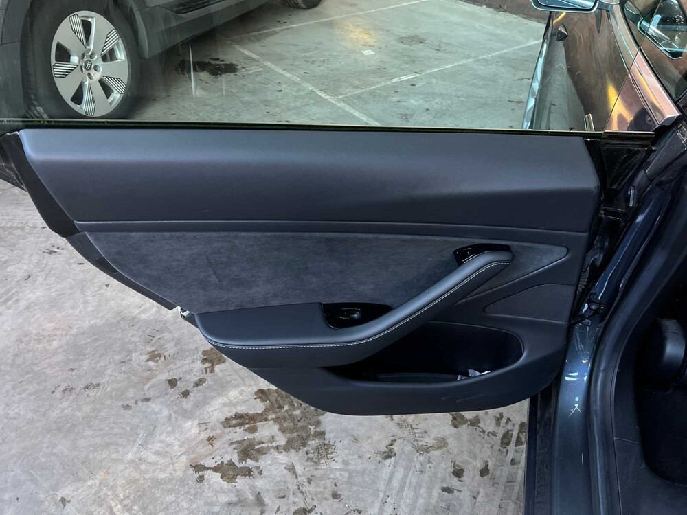 Tesla Model 3 Standard RWD Plus 60 kWh 238pk 2019 (Origineel-NL + 1e Eigenaar), G-372-FS