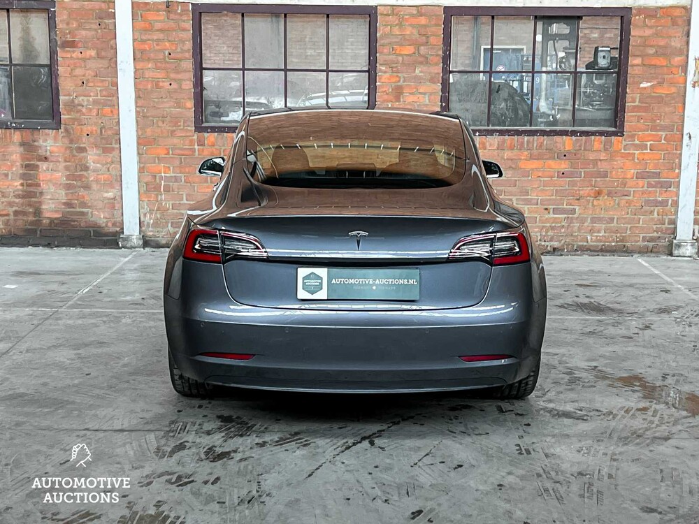 Tesla Model 3 Standard RWD Plus 60 kWh 238pk 2019 (Origineel-NL + 1e Eigenaar), G-372-FS