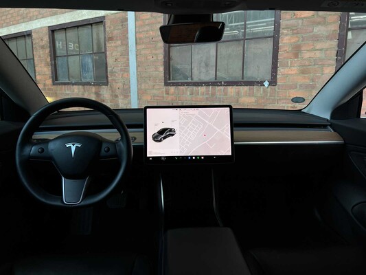 Tesla Model 3 Standard RWD Plus 60 kWh 238PS 2019 (Original-NL + 1. Besitzer), G-372-FS