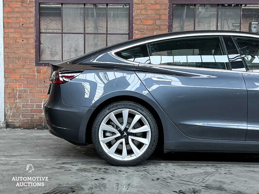 Tesla Model 3 Standard RWD Plus 60 kWh 238PS 2019 (Original-NL + 1. Besitzer), G-372-FS