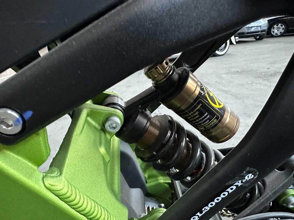 Sur-Ron Light Bee A067 L1EX Elektro-Enduro-Dirtbike (neu aus der Box)