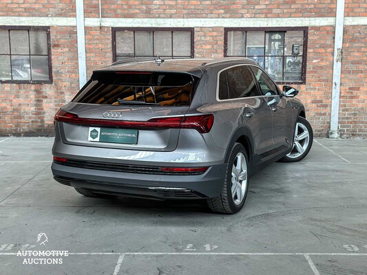 Audi e-tron 55 Quattro Advanced Pro Line Plus 95 kWh 360hp 2019, J-437-KN