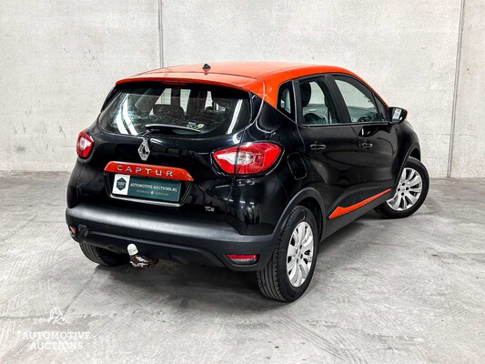 Renault Captur 0.9 TCe Expression 90hp 2014, GG-429-L