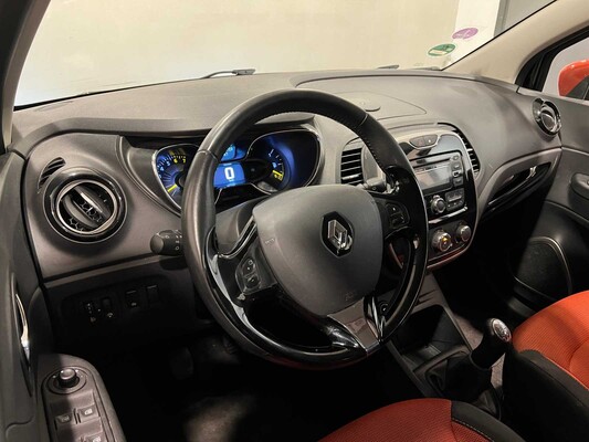 Renault Captur 0.9 TCe Expression 90pk 2014, GG-429-L