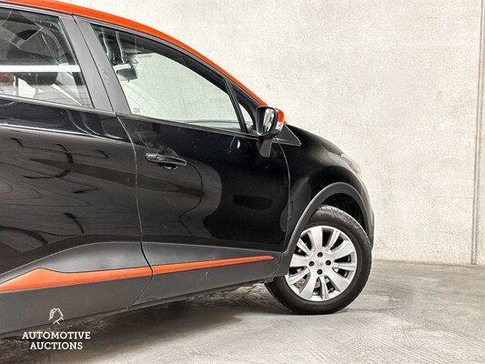 Renault Captur 0.9 TCe Expression 90hp 2014, GG-429-L