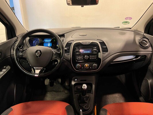 Renault Captur 0.9 TCe Expression 90hp 2014, GG-429-L