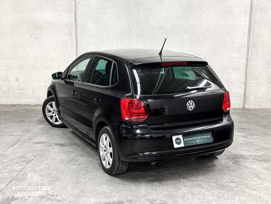 Volkswagen Polo 1.4-16V Highline 86pk 2010, 37-KPG-8