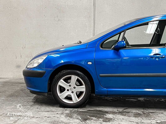 Peugeot 307 2.0-16V Gentry 136PS 2001 (Original-NL), 28-GV-SR