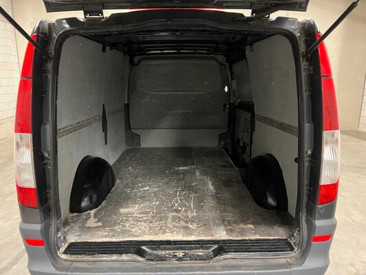 Mercedes-Benz Vito 110 CDI 343 Functional DC Standard (Original-GB) Commercial Vehicle 2011, 9-VLX-56