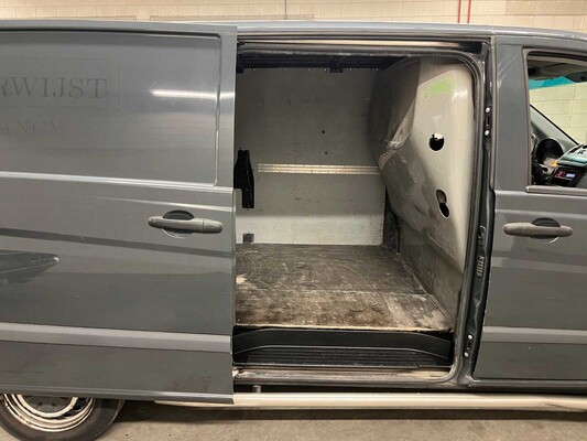 Mercedes-Benz Vito 110 CDI 343 Functional DC Standaard (Origineel-NL) Bedrijfswagen 2011, 9-VLX-56