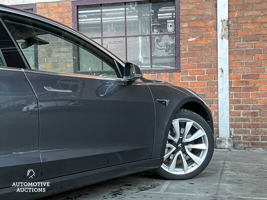 Tesla Model 3 Standard RWD Plus 60 kWh 238PS 2019 (Original-NL + 1. Besitzer), G-372-FS